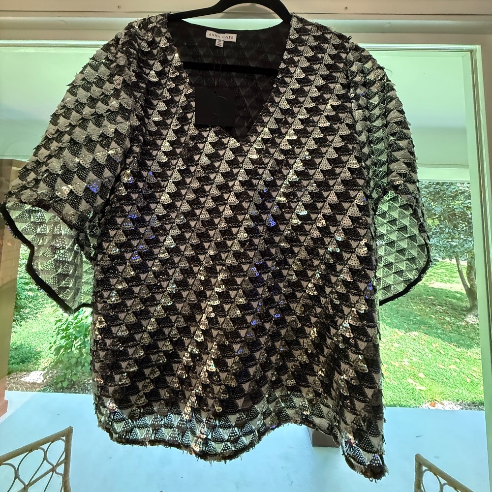 NEW Anna Cate SEQUIN NINA TOP